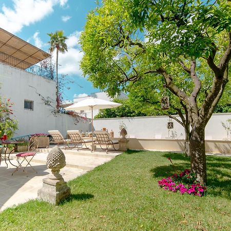 Palazzo Angelica - Luxury Retreat Otranto Bed and Breakfast Giurdignano Eksteriør billede