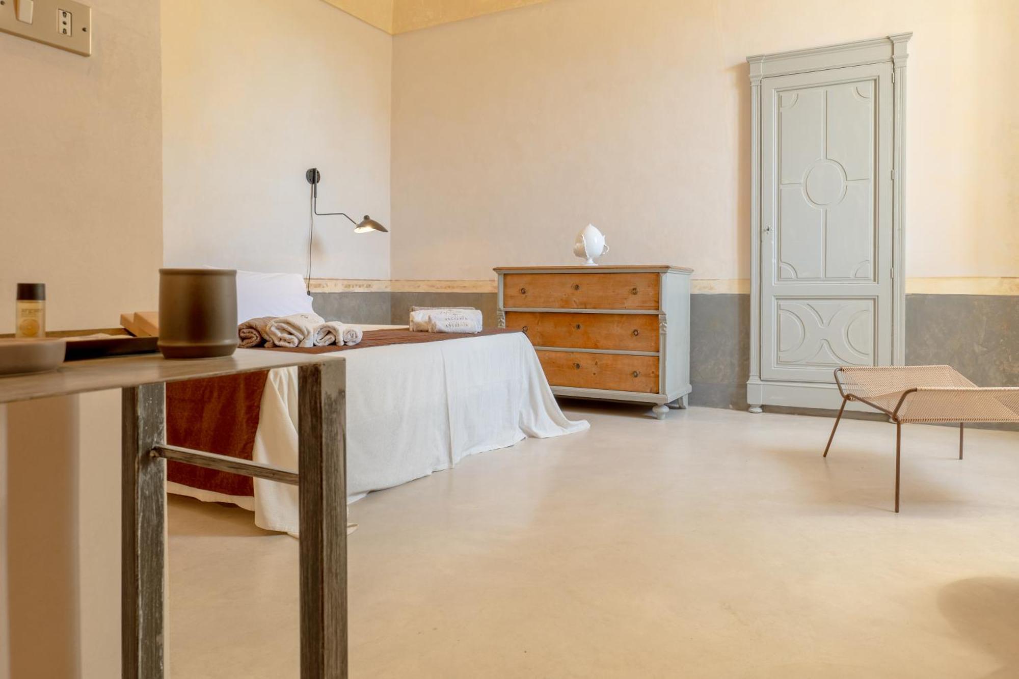 Palazzo Angelica - Luxury Retreat Otranto Bed and Breakfast Giurdignano Eksteriør billede