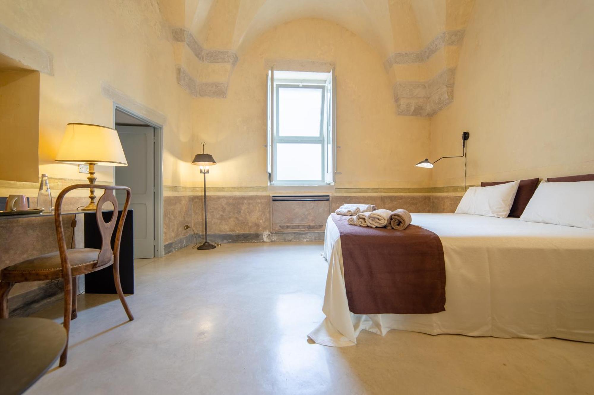 Palazzo Angelica - Luxury Retreat Otranto Bed and Breakfast Giurdignano Eksteriør billede